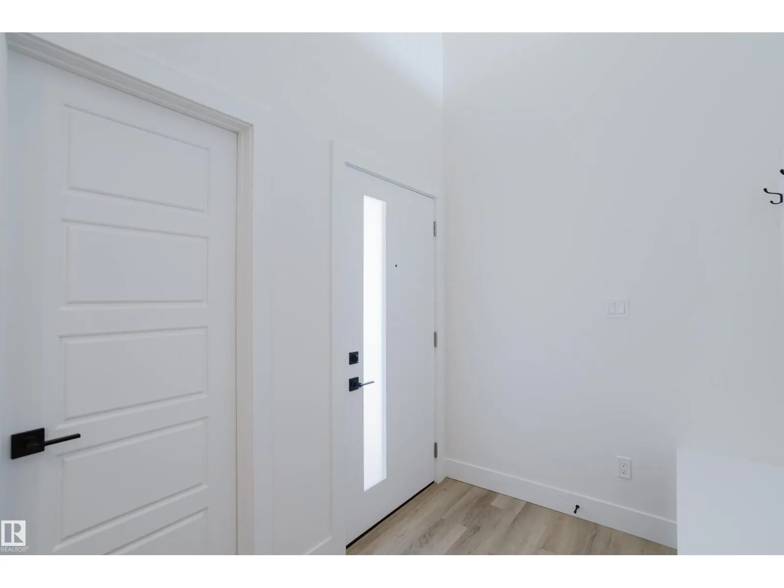 298 Munn WY