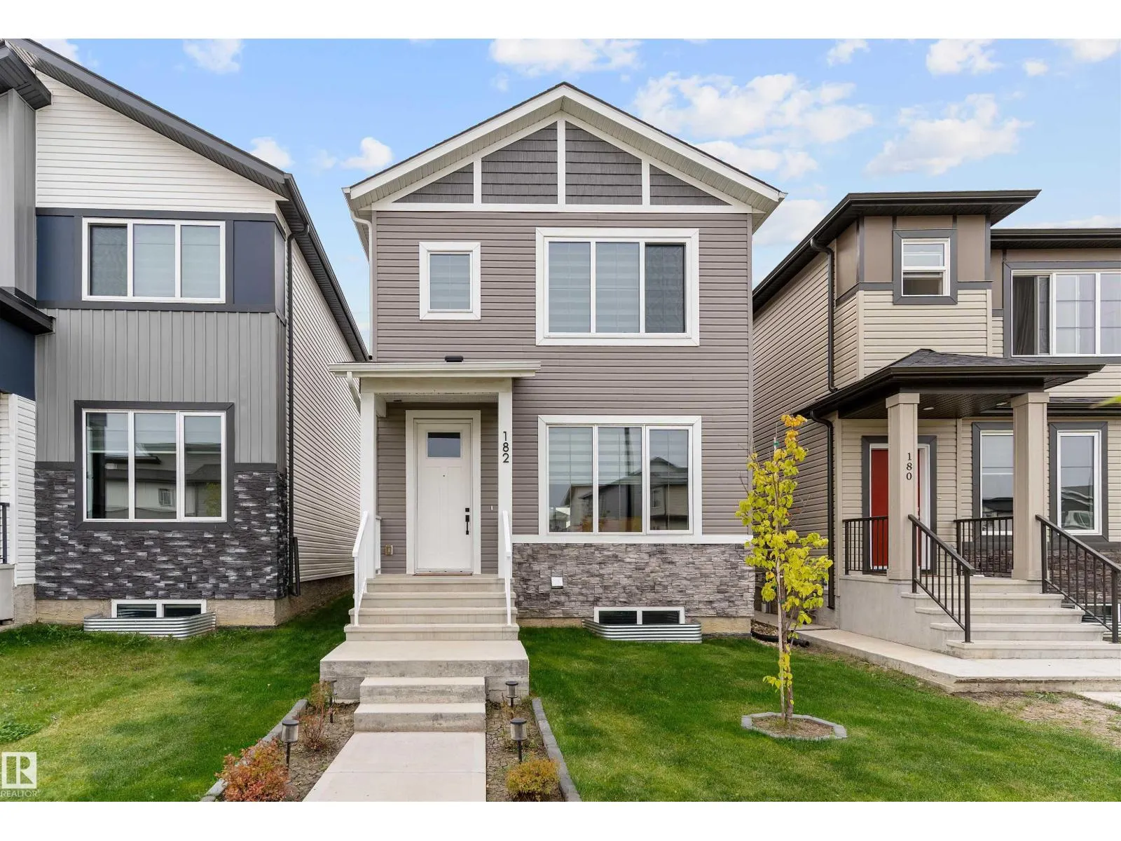 182 CALEDONIA DR