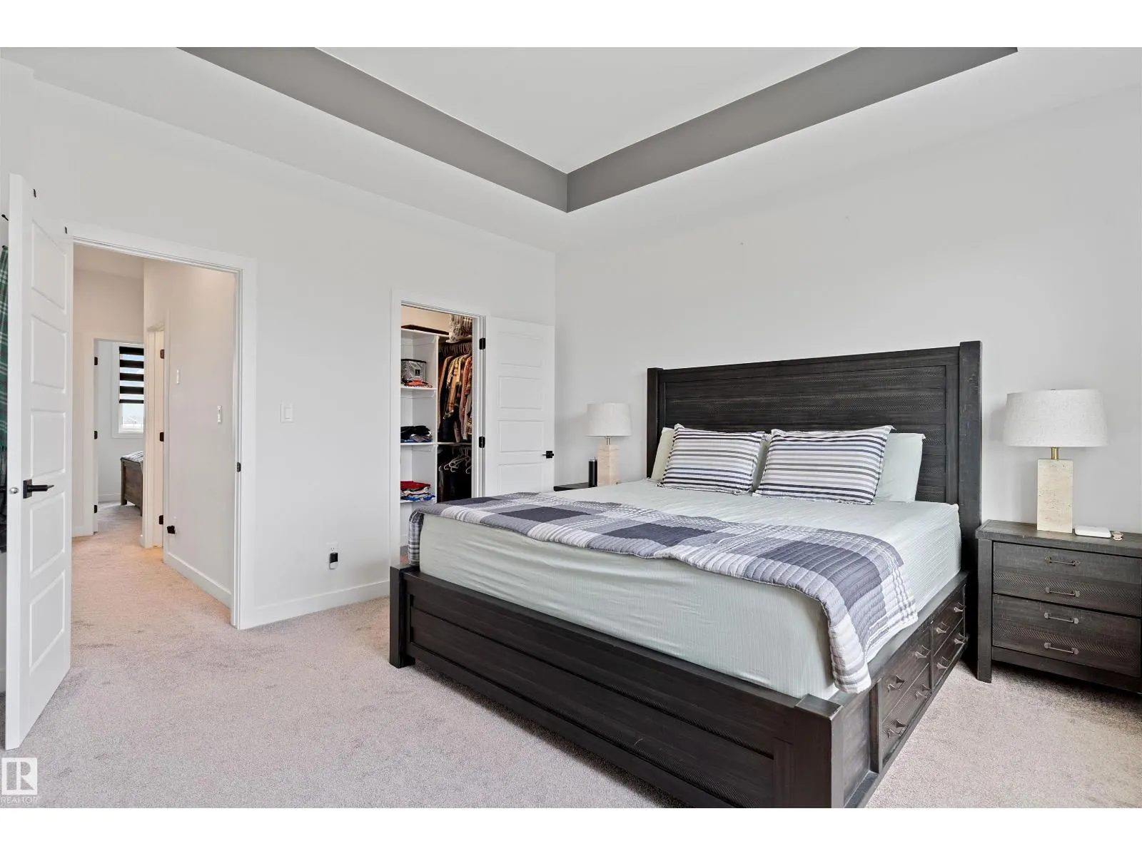 182 CALEDONIA DR