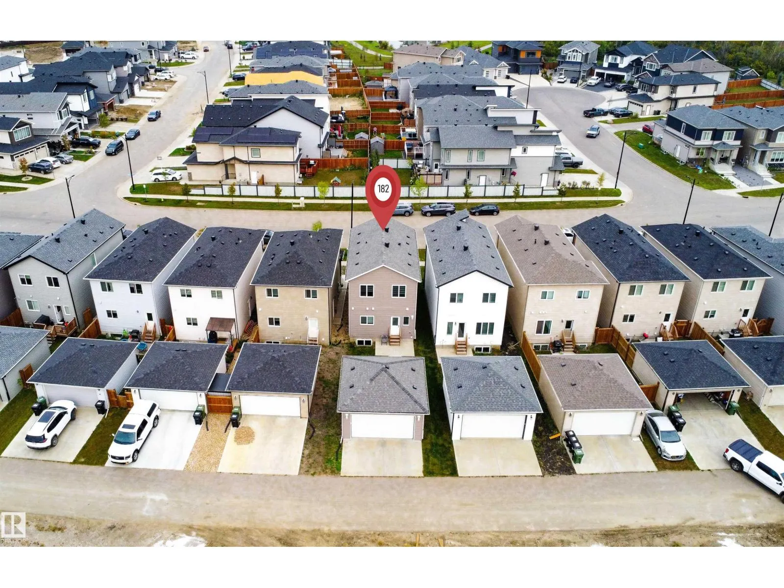 182 CALEDONIA DR