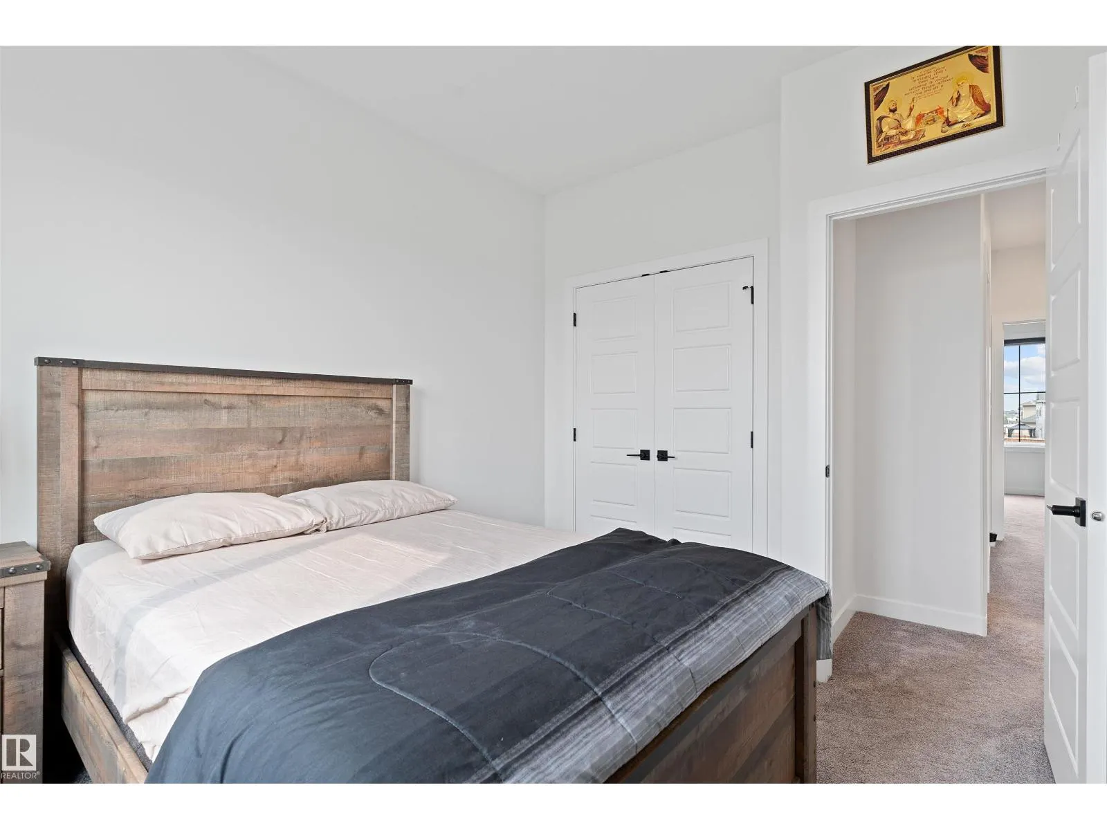182 CALEDONIA DR