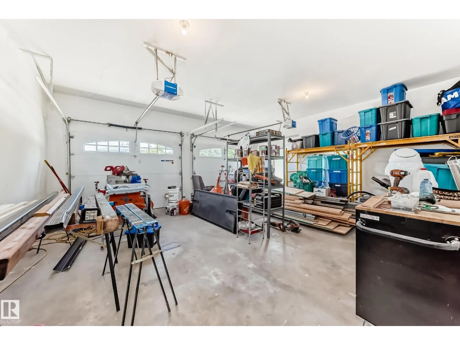 424 BUTCHART DR NW
