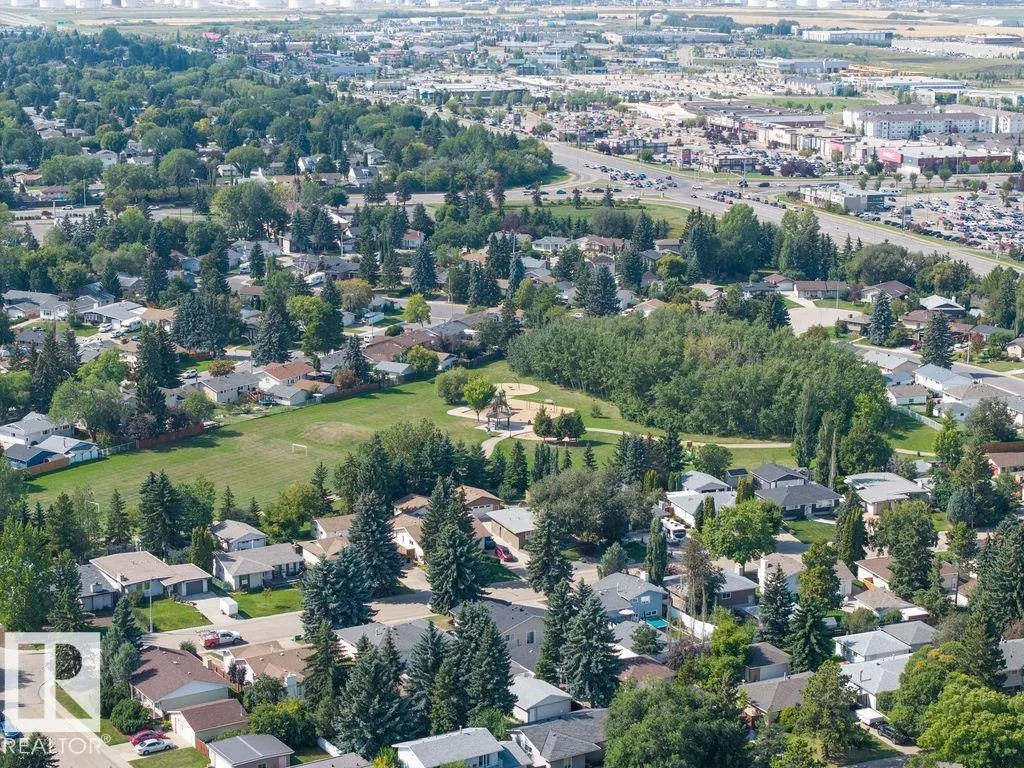 18 GLAMORGAN DR