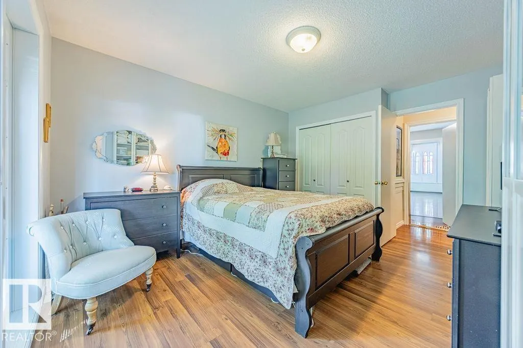 18 GLAMORGAN DR