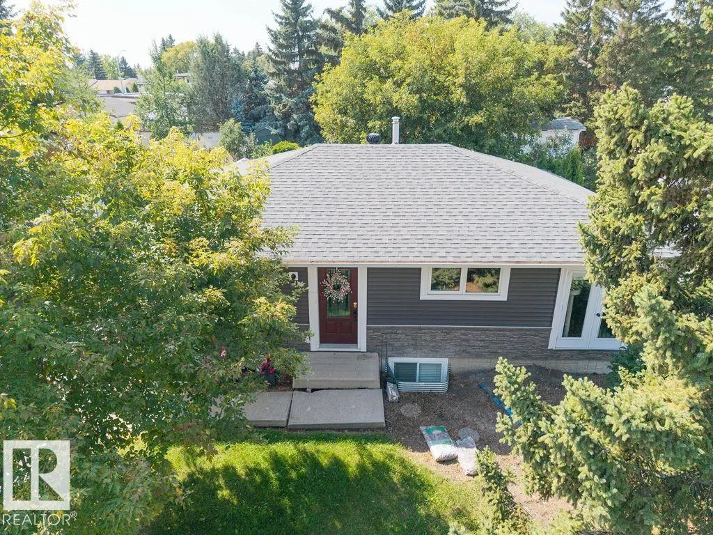 18 GLAMORGAN DR