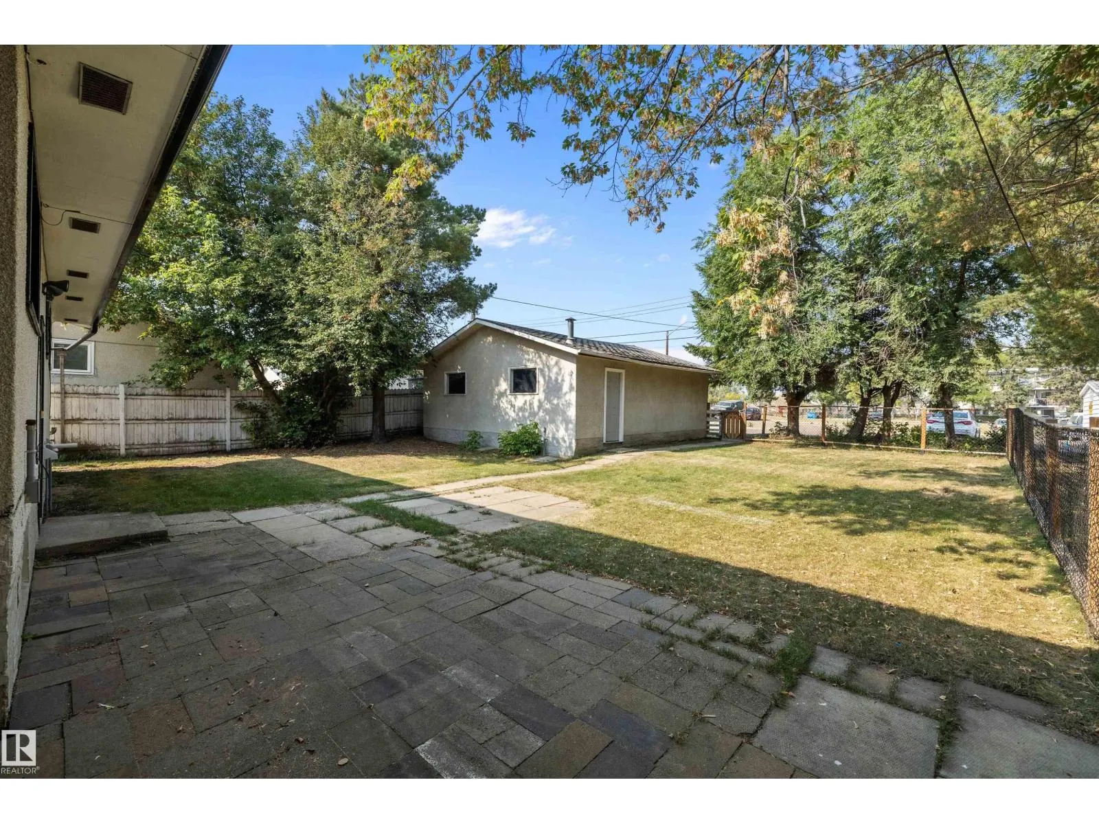 3412 114 AV NW