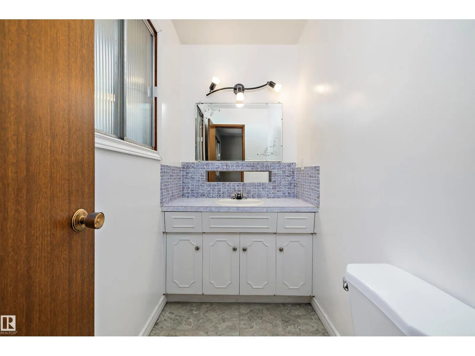 3412 114 AV NW