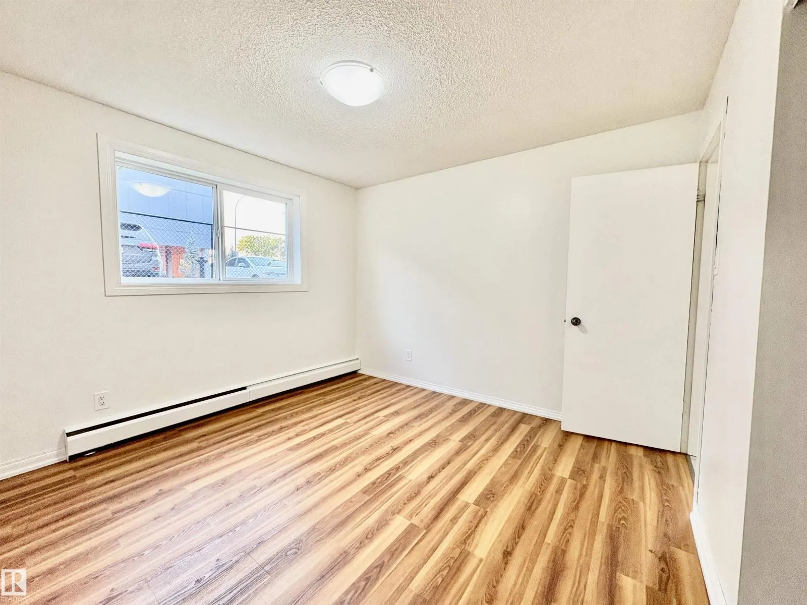 #104 11040 129 ST NW
