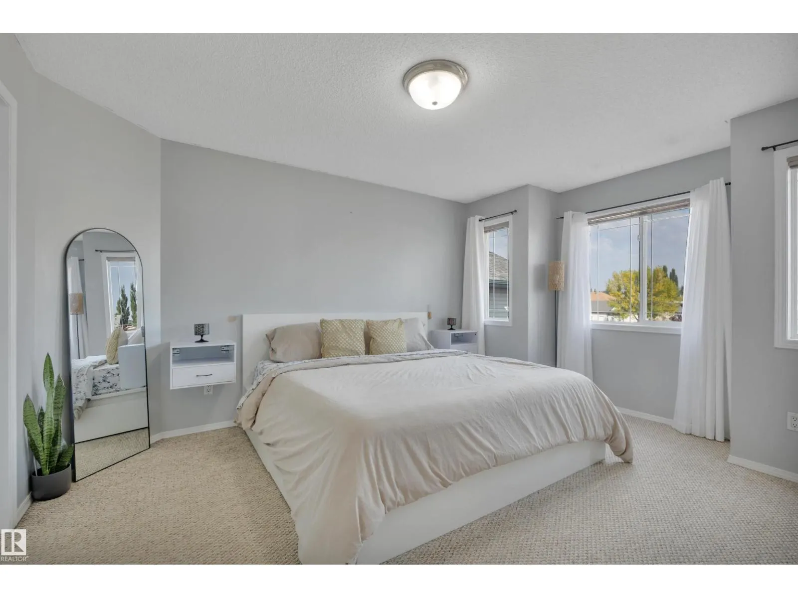 778 HIGHWOOD BV
