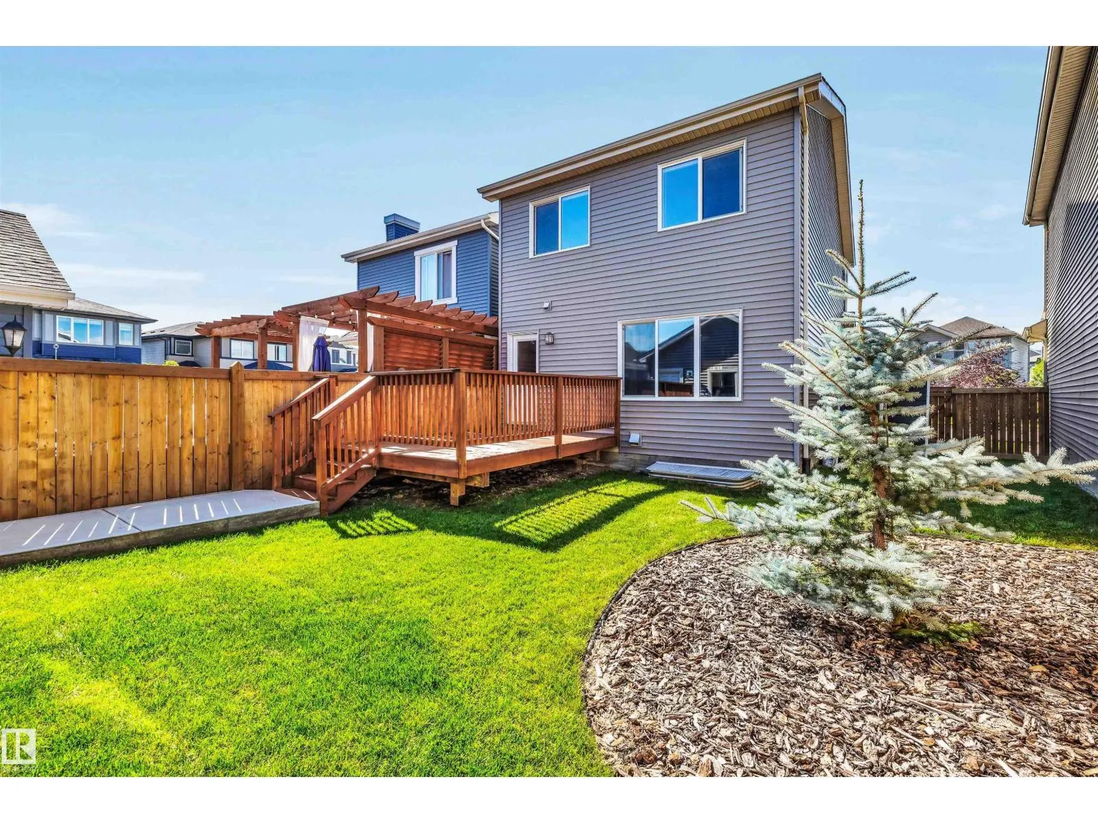 4051 CHAPPELLE GR SW