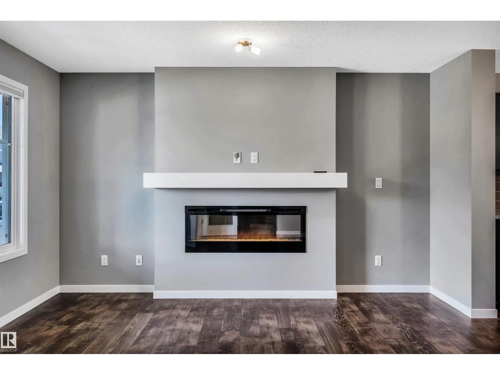 4051 CHAPPELLE GR SW