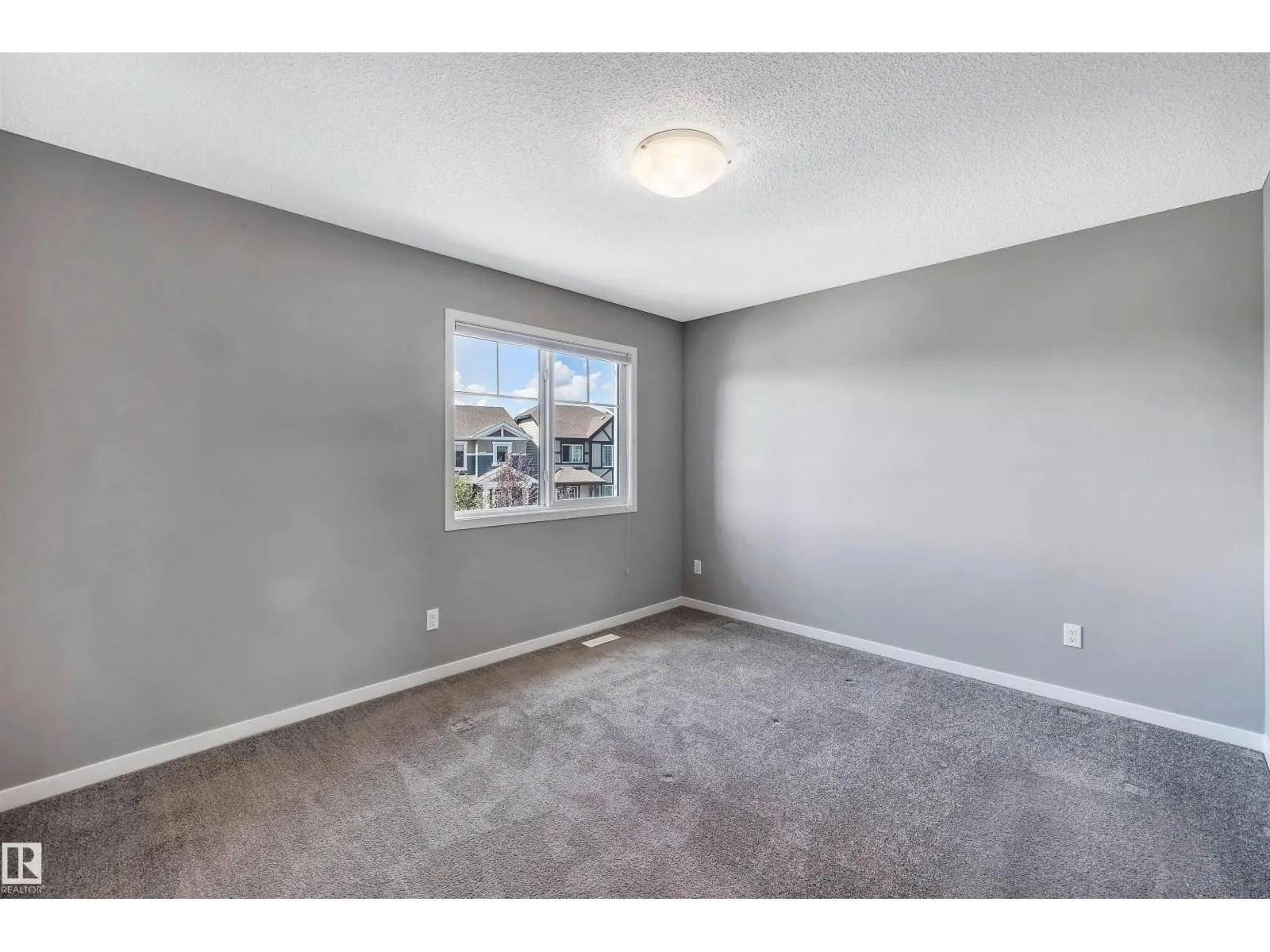 4051 CHAPPELLE GR SW