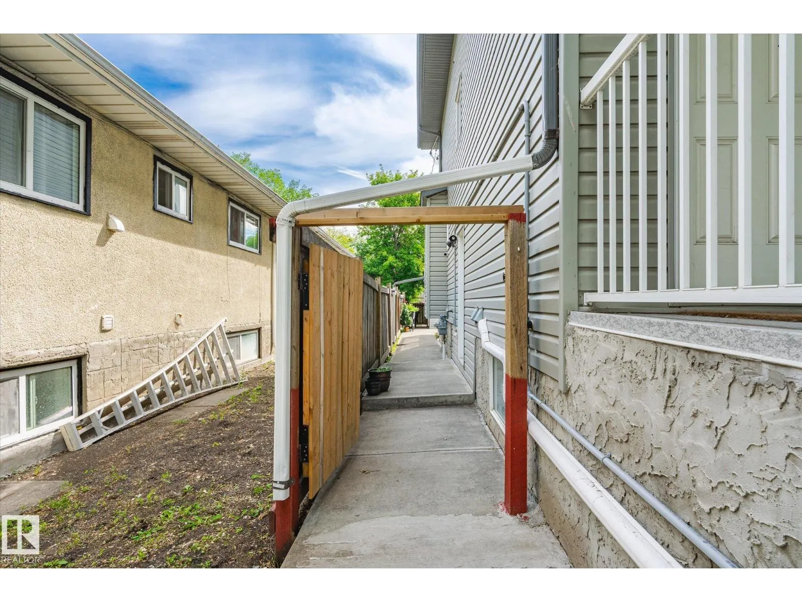 12727 123A ST NW