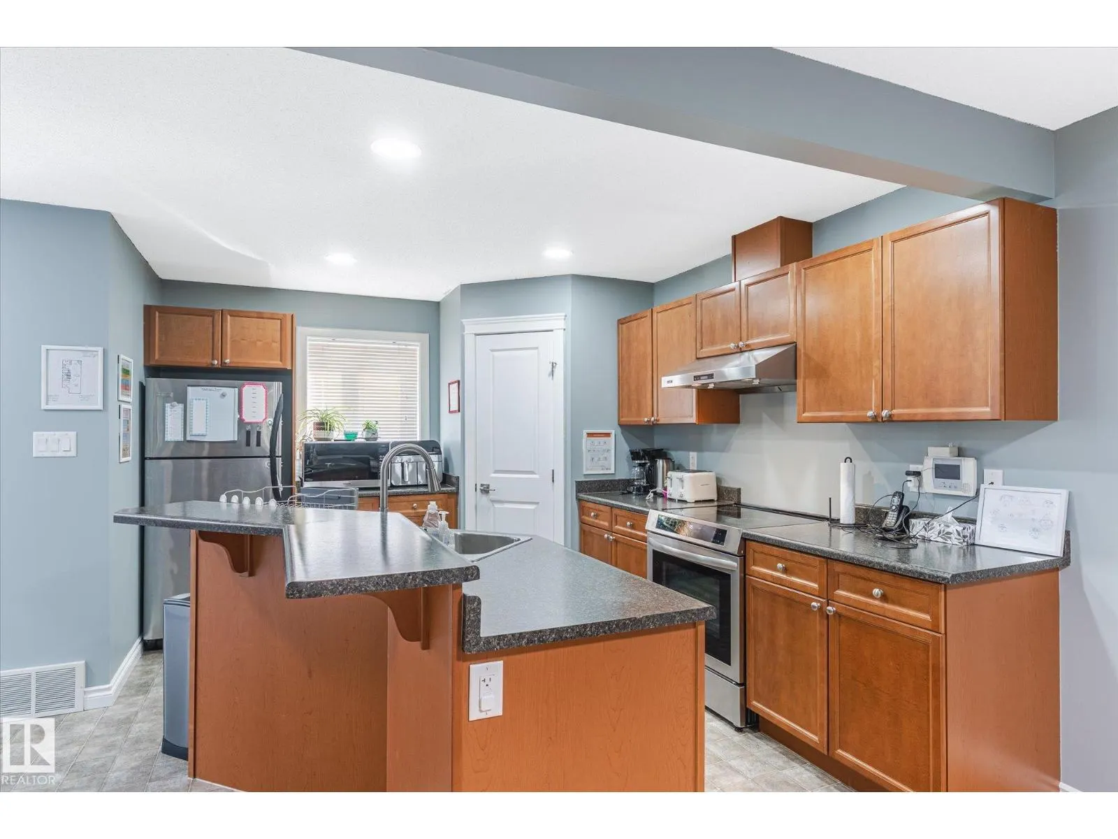 12727 123A ST NW