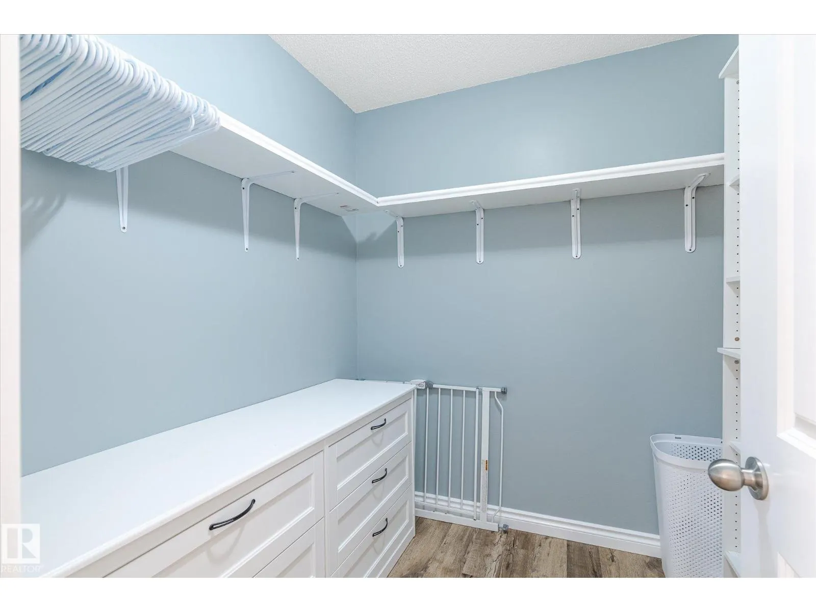 12727 123A ST NW