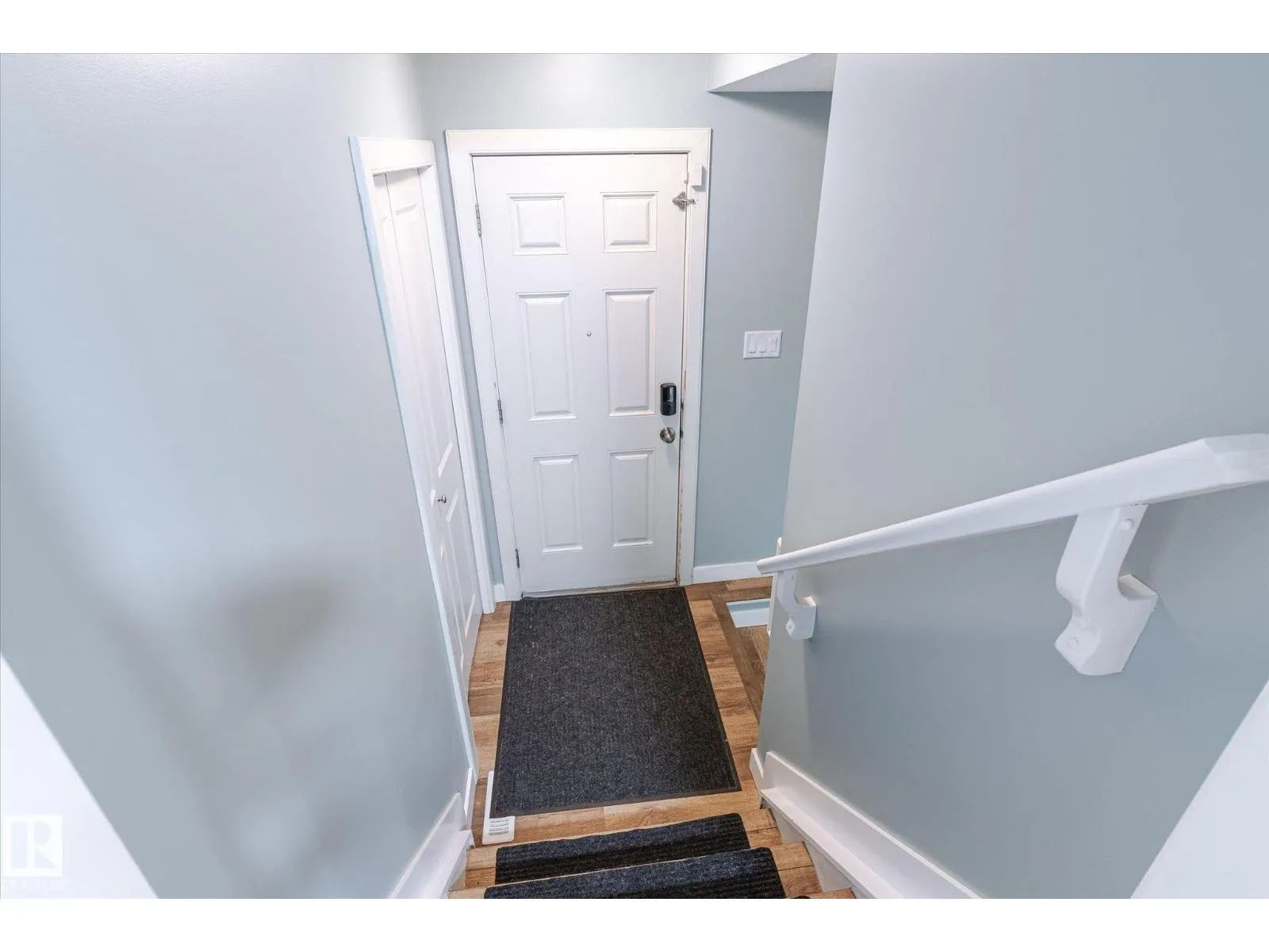 12727 123A ST NW