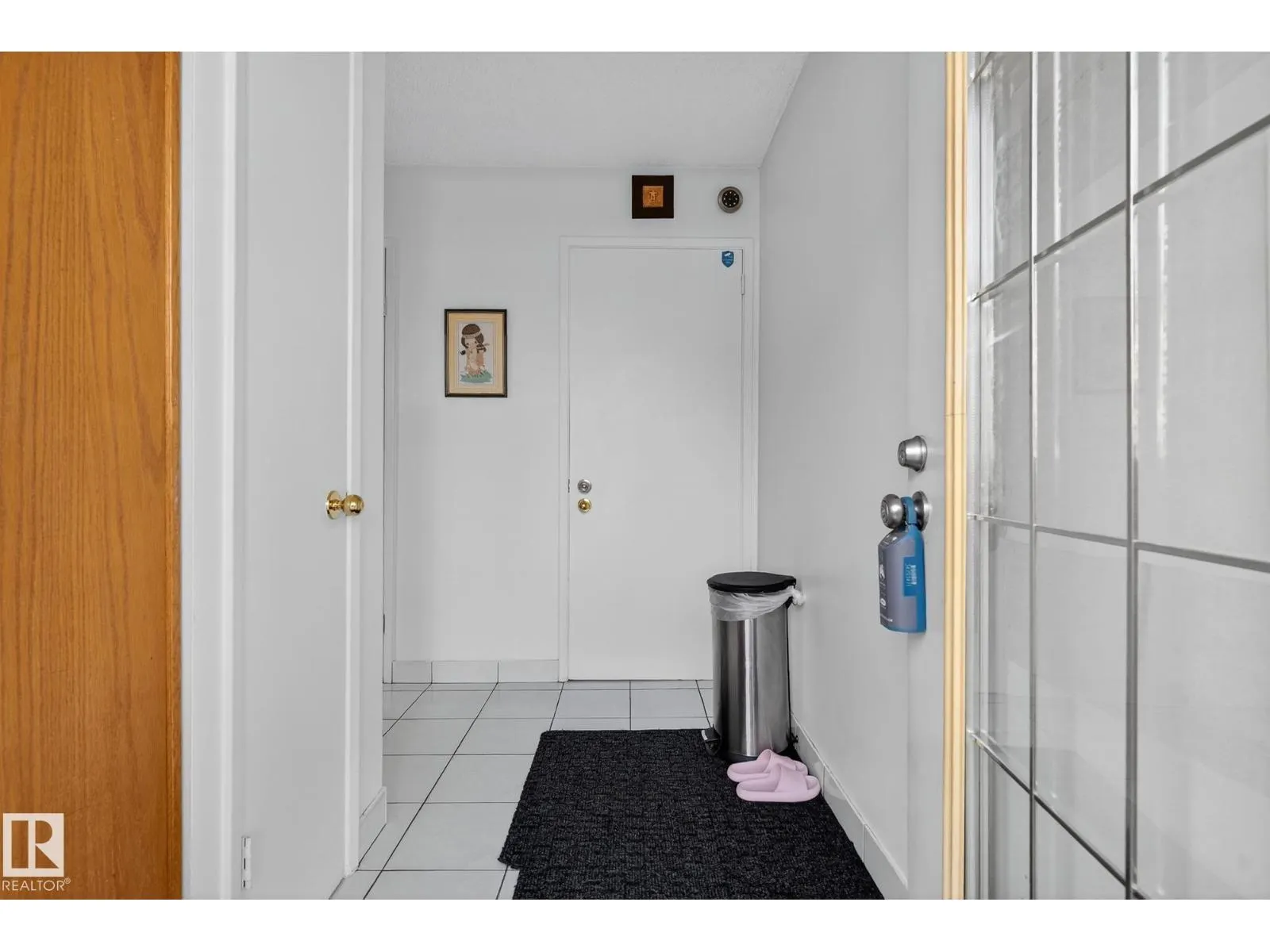 5741 144 AV NW