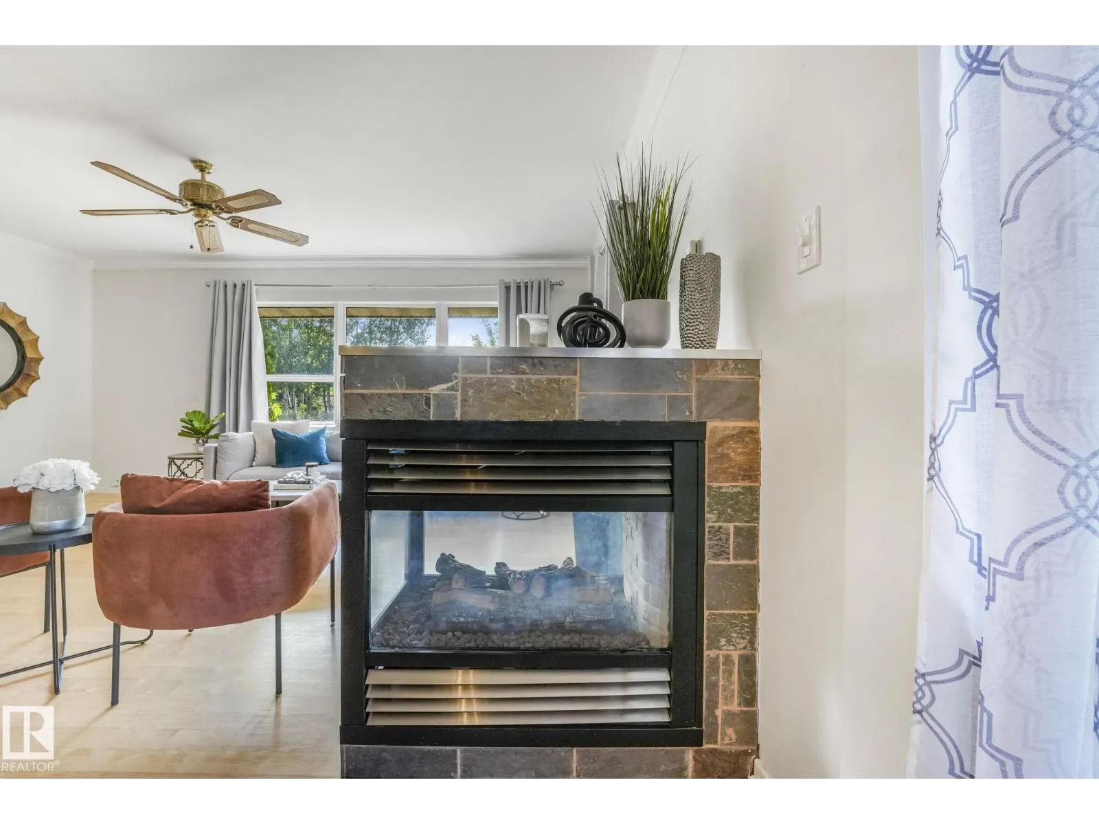 41 Balmoral DR