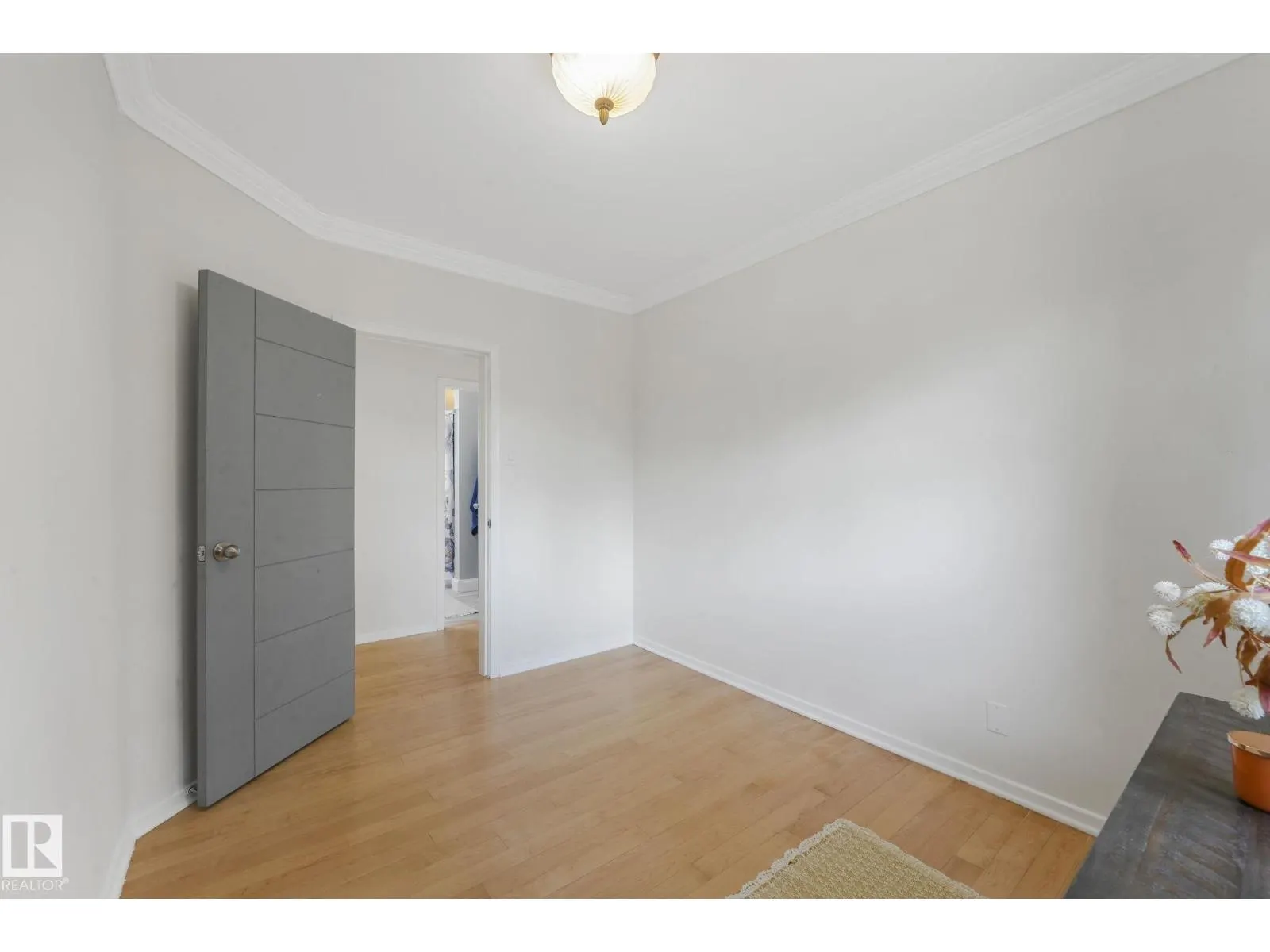 41 Balmoral DR