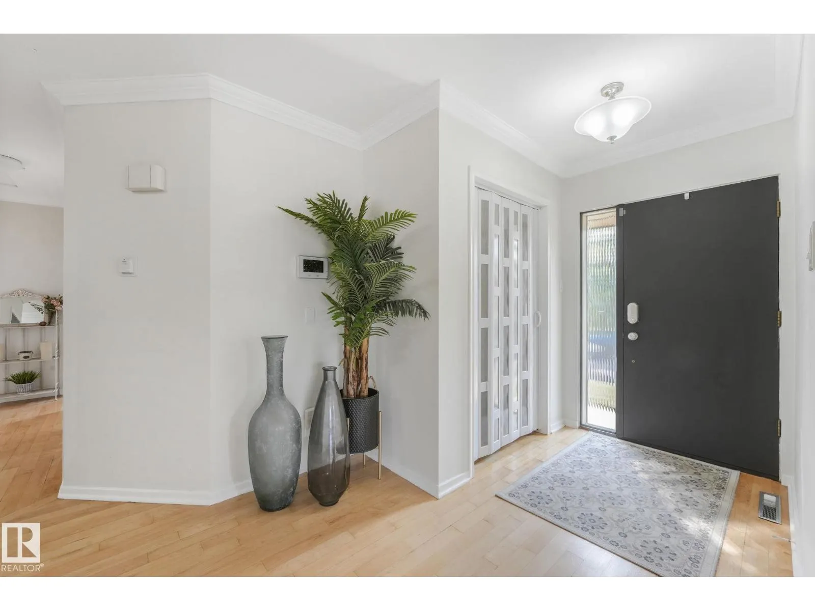 41 Balmoral DR