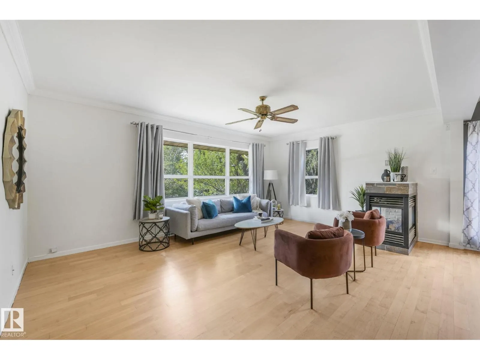 41 Balmoral DR