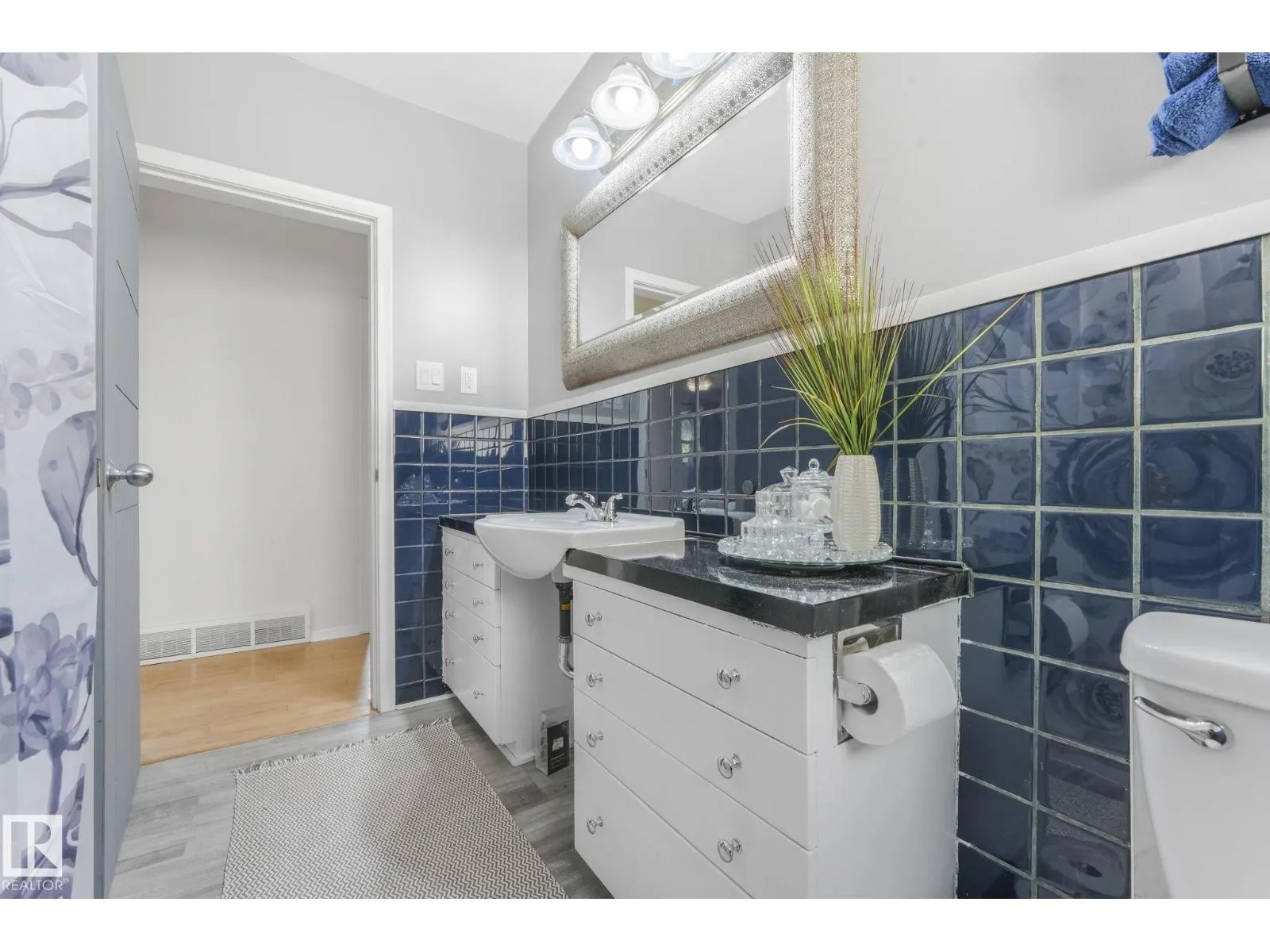 41 Balmoral DR