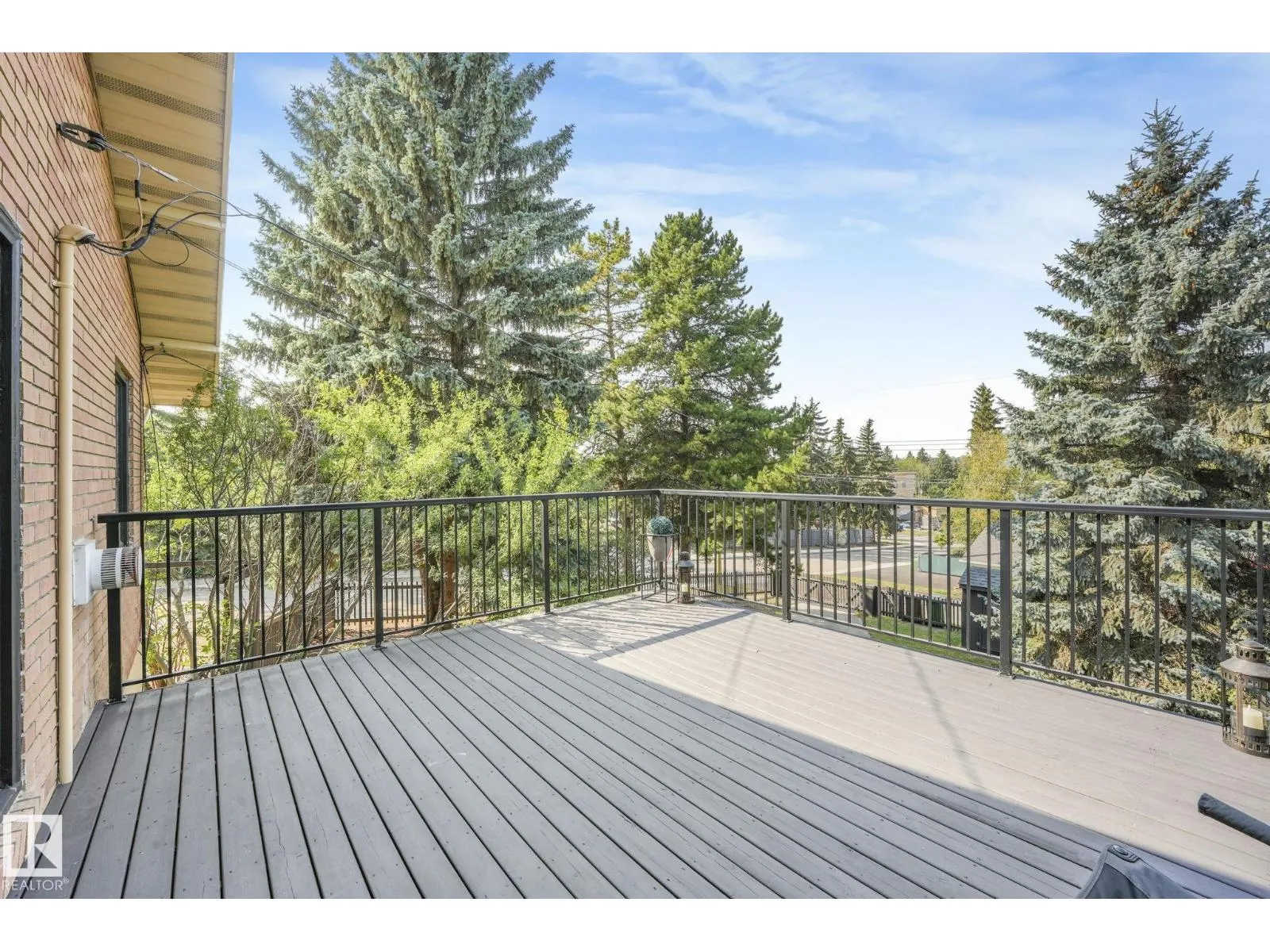 41 Balmoral DR