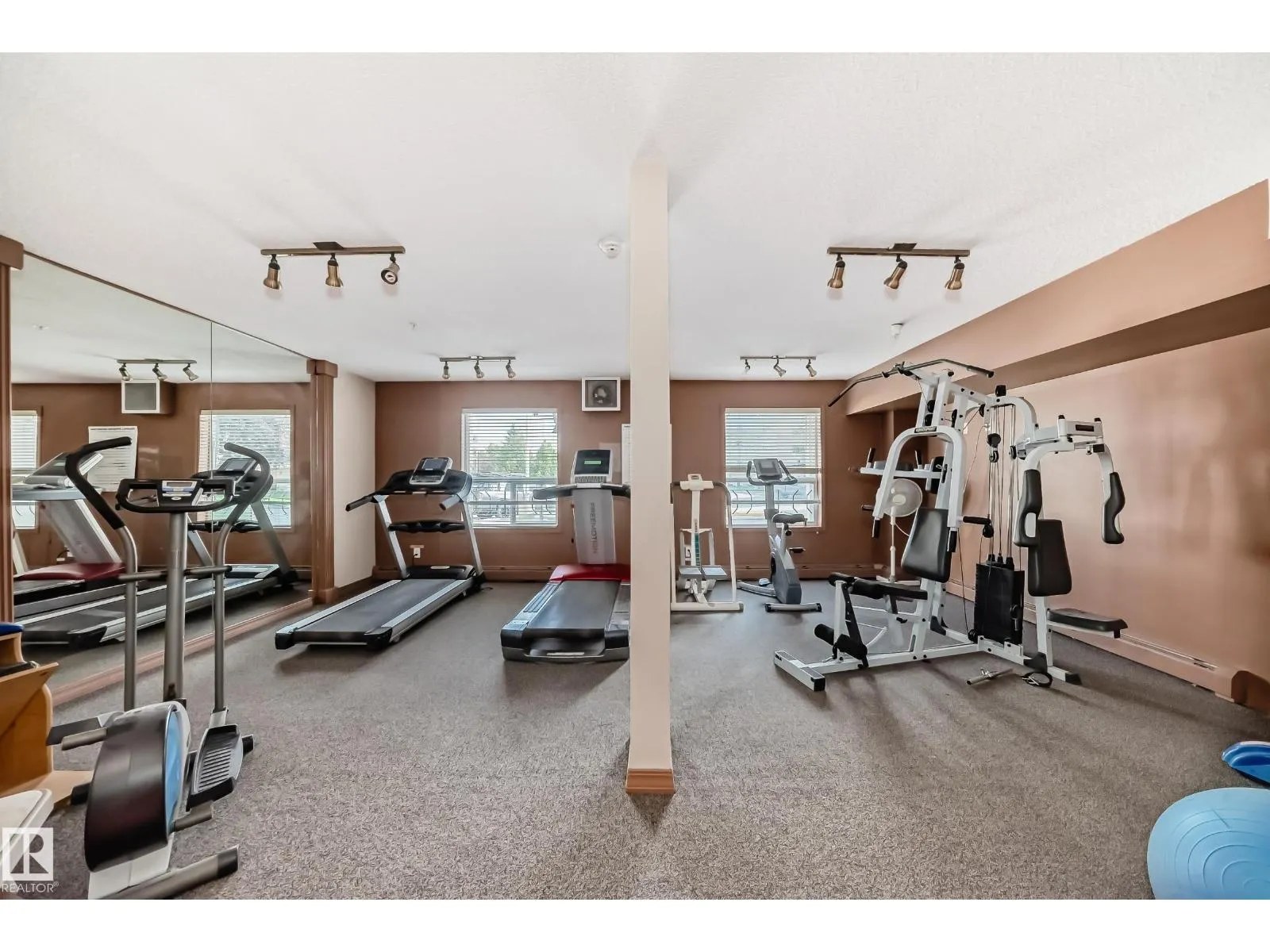 #135 9704 174 ST NW