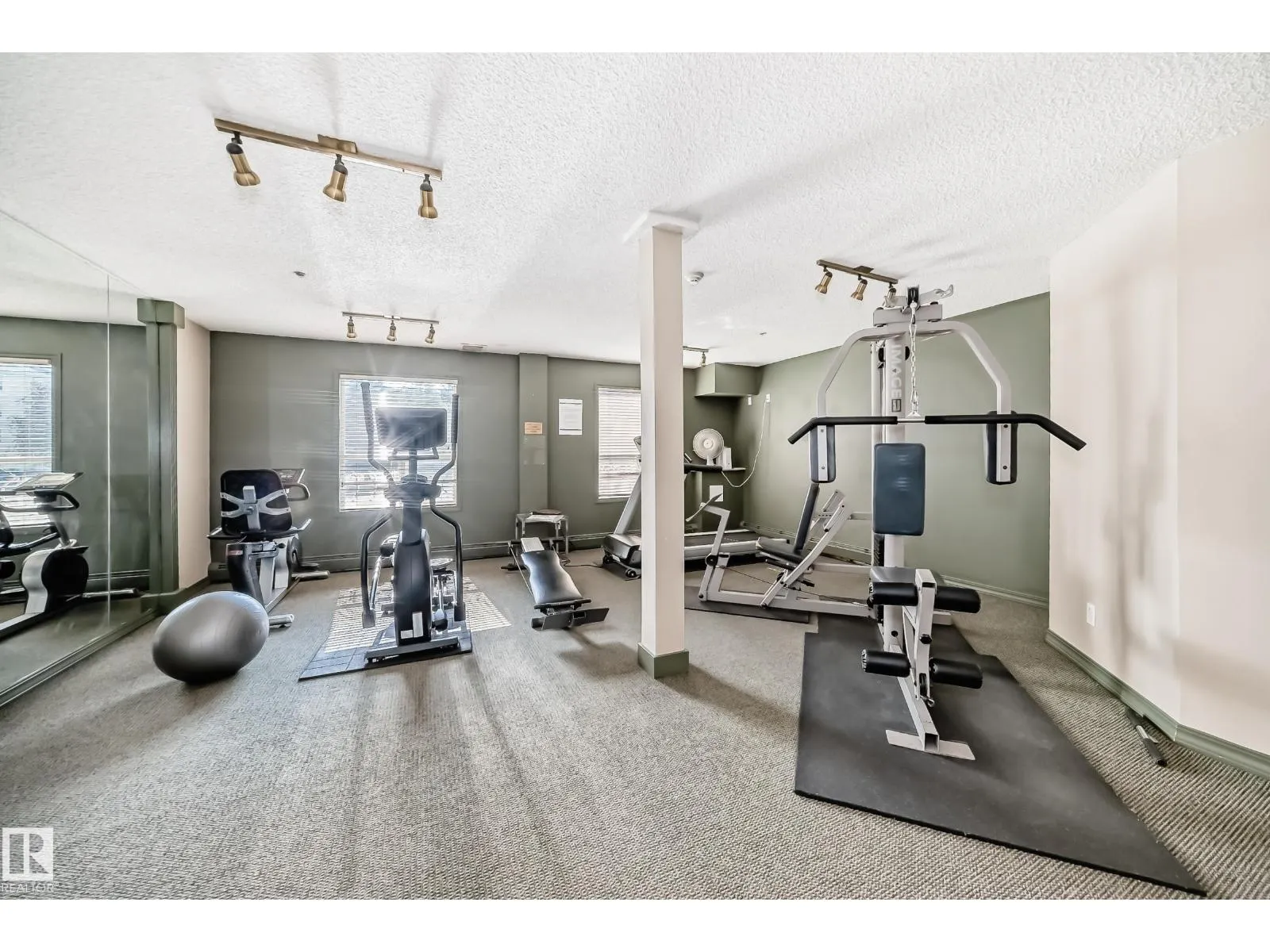 #135 9704 174 ST NW