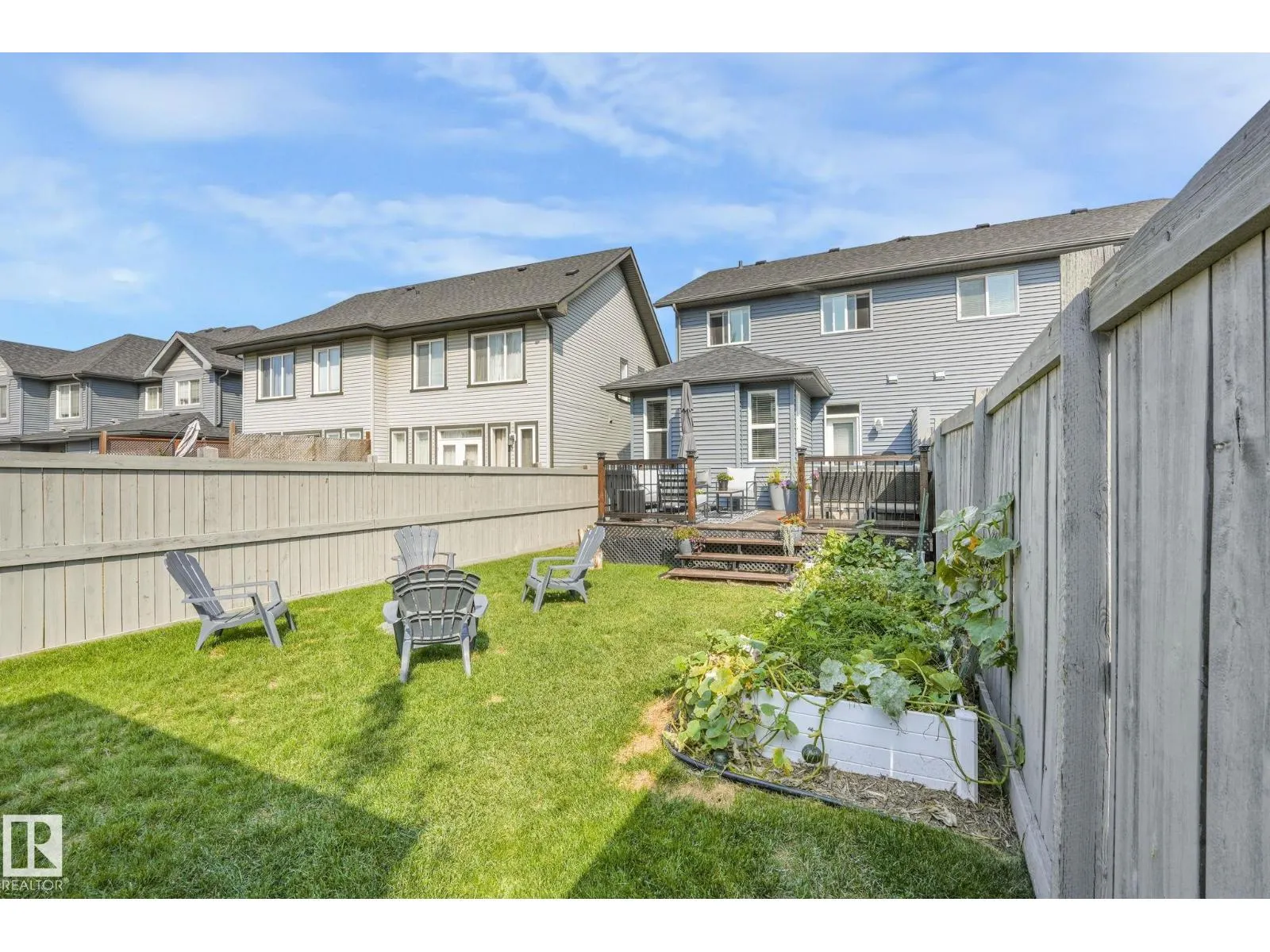 127 AMBERLEY WY