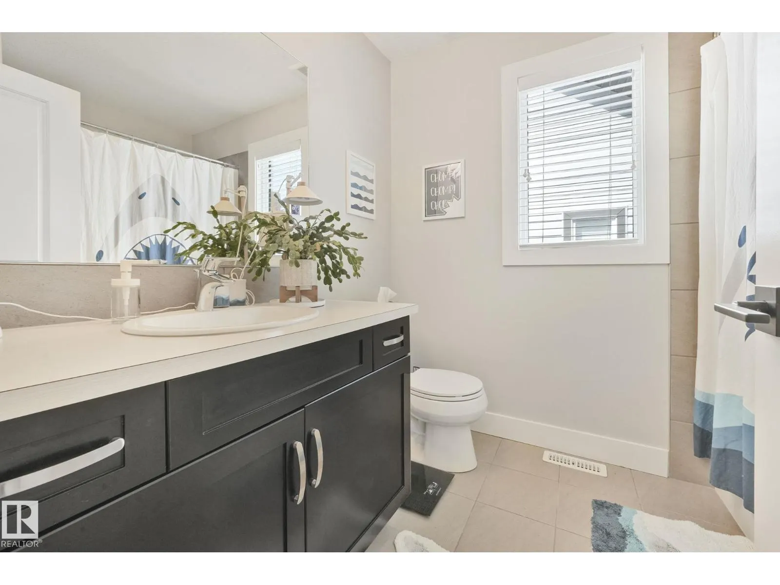 127 AMBERLEY WY
