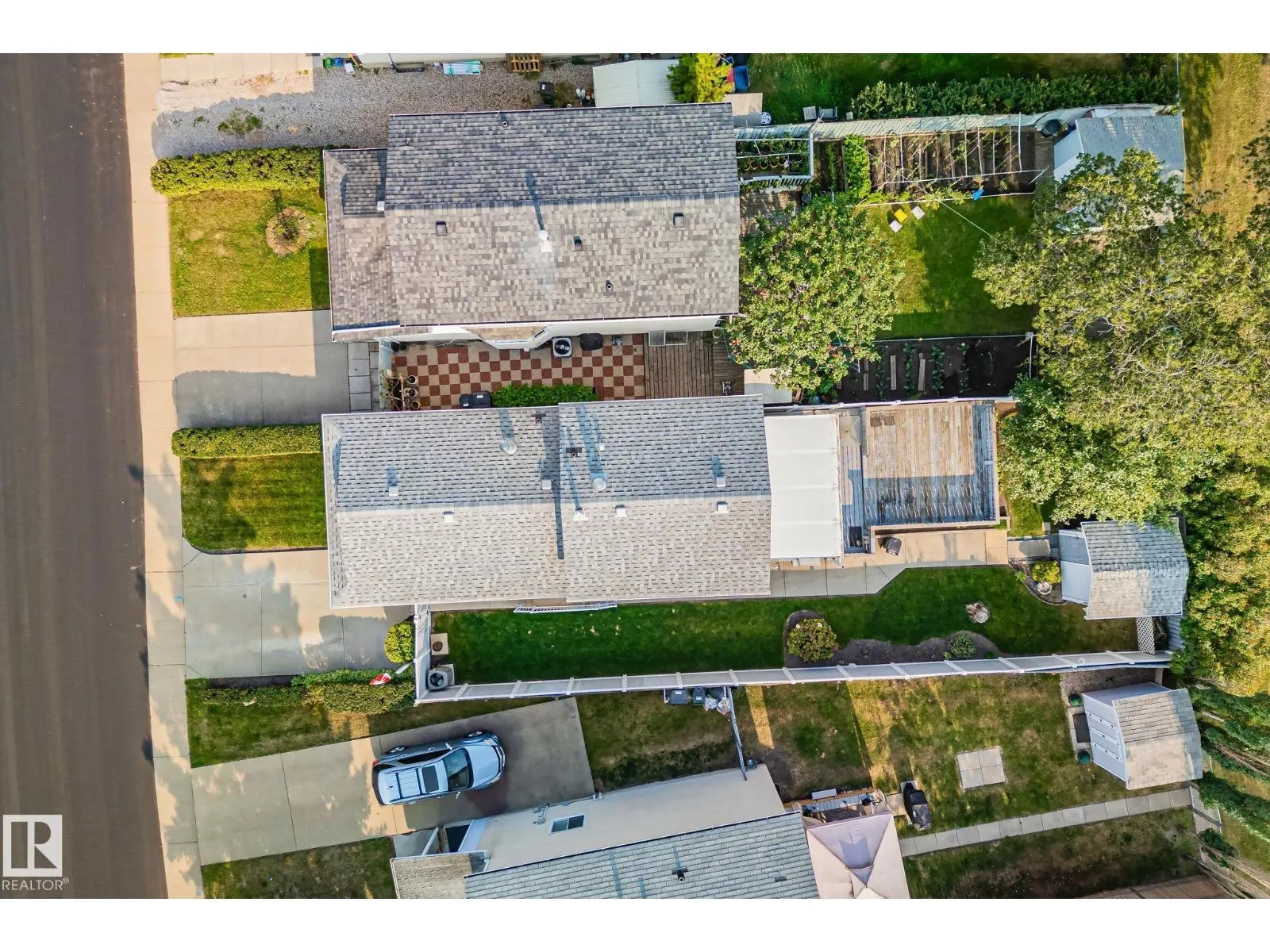 2013 108 ST NW