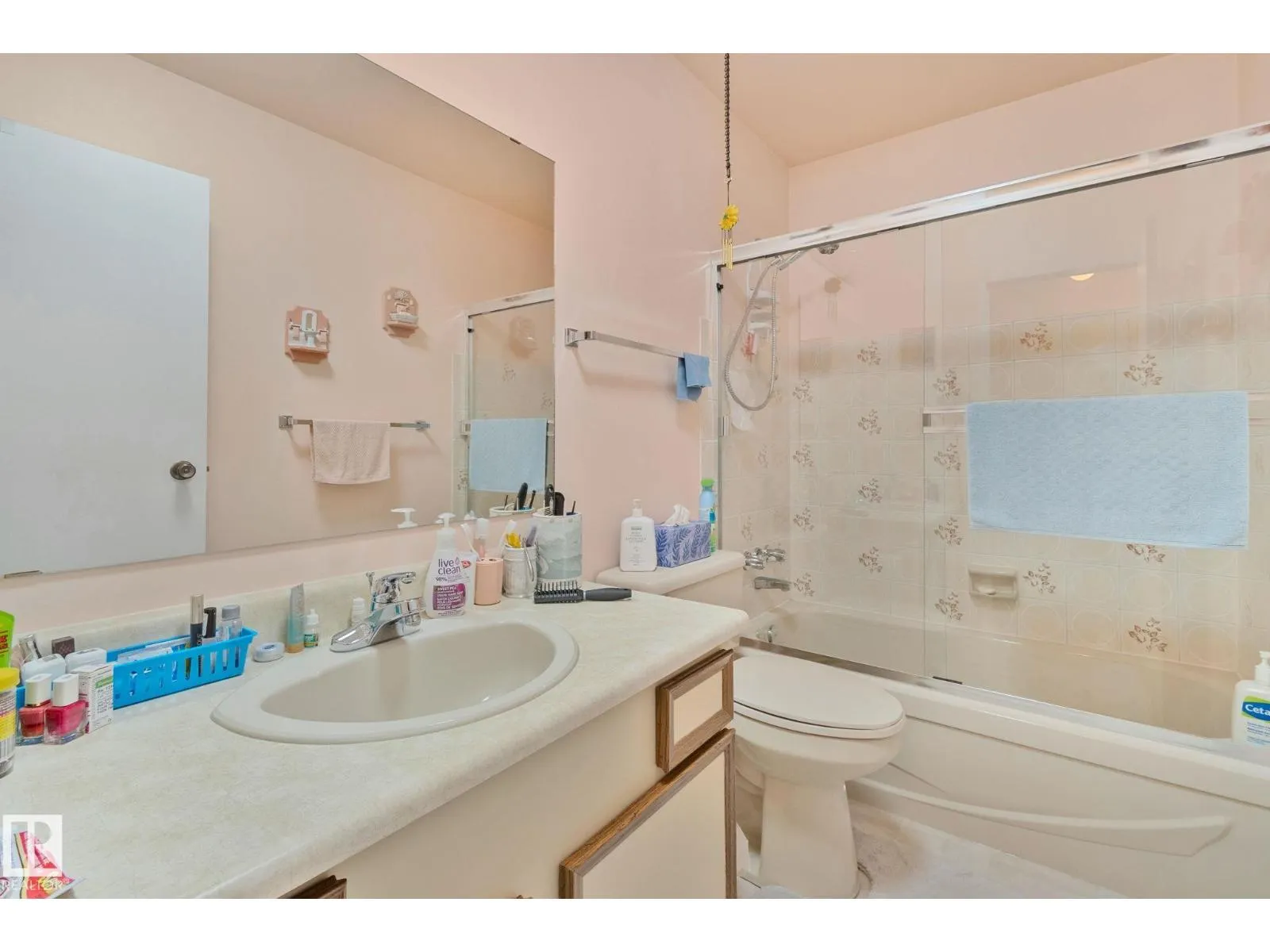 2013 108 ST NW