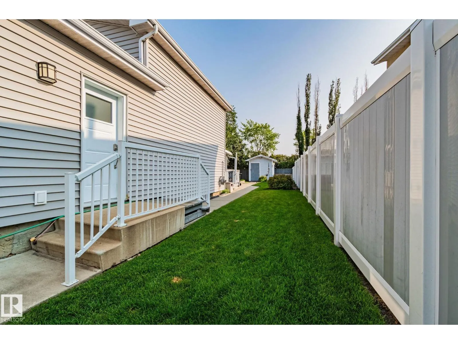 2013 108 ST NW