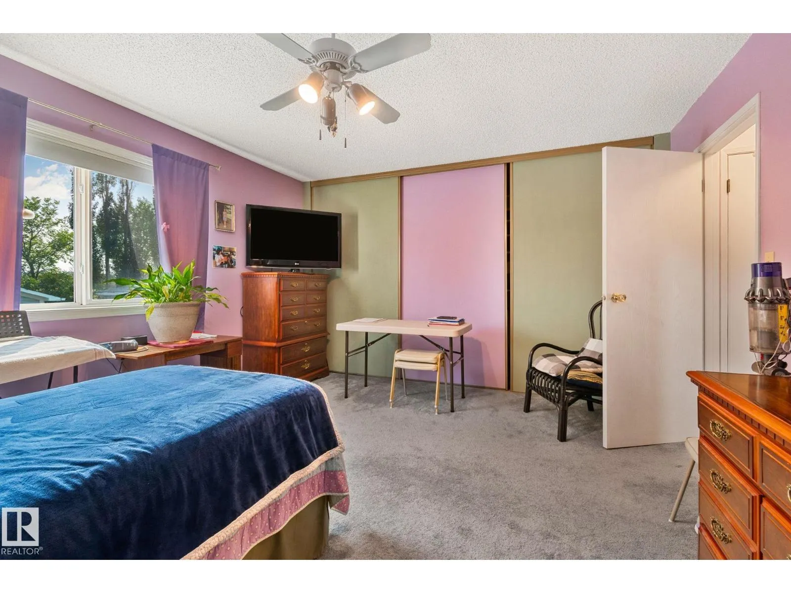 2013 108 ST NW