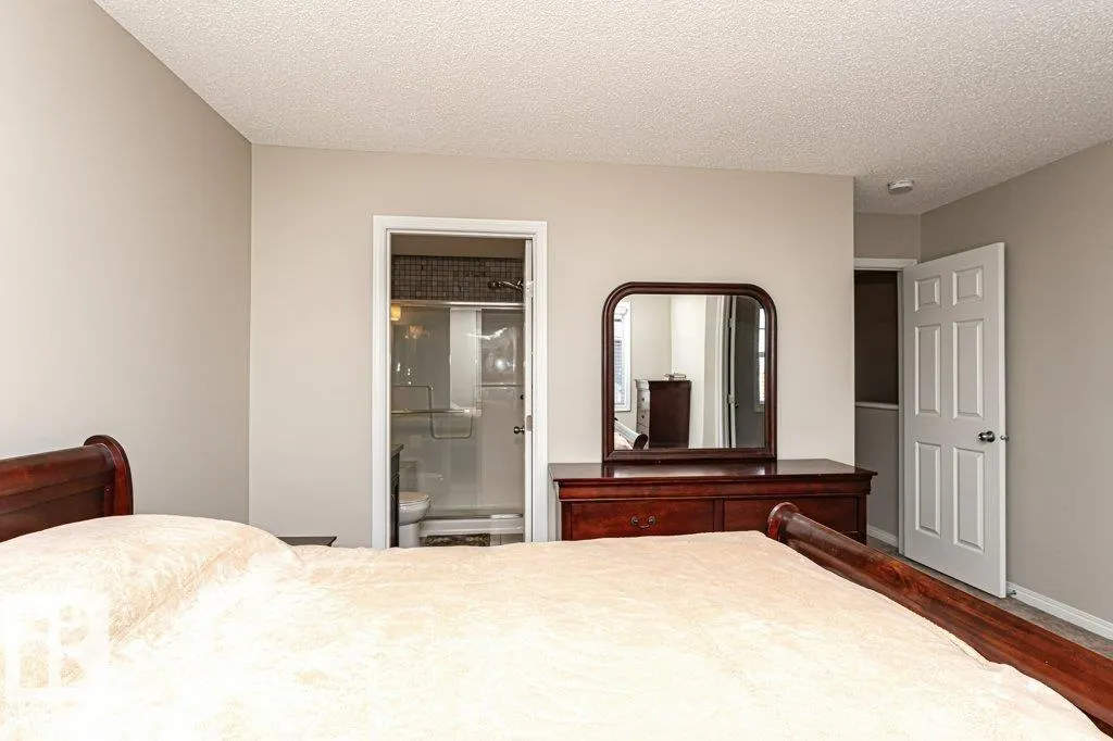 #45 7385 EDGEMONT WY NW