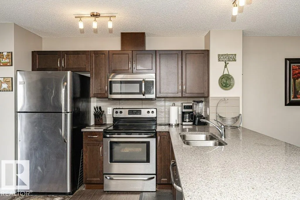 #45 7385 EDGEMONT WY NW