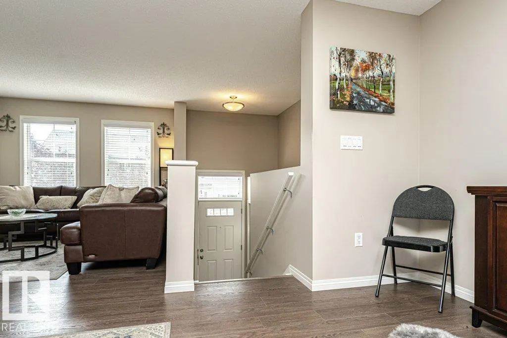 #45 7385 EDGEMONT WY NW