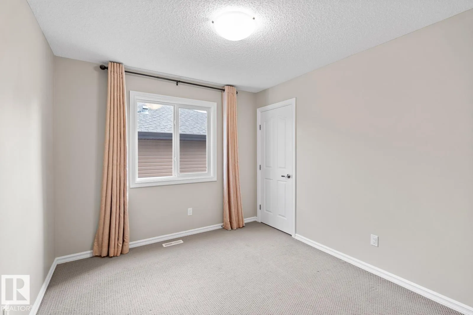 716 ADAMS WY SW