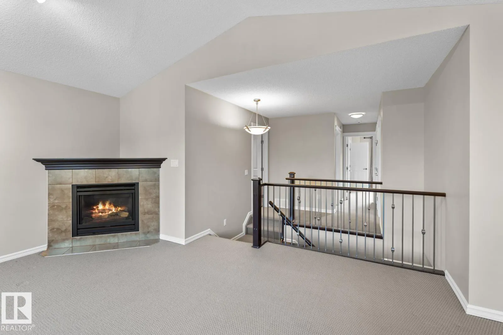 716 ADAMS WY SW