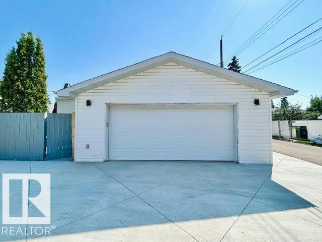 8811 130A AV NW