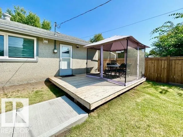 8811 130A AV NW