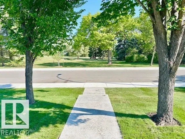 8811 130A AV NW