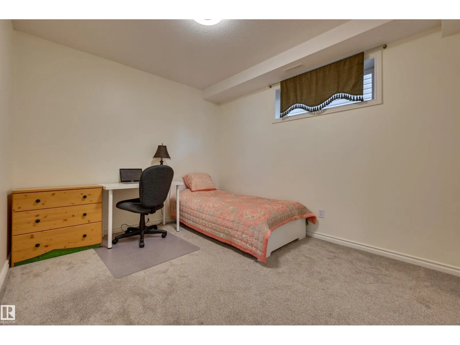 11729 71A AV NW