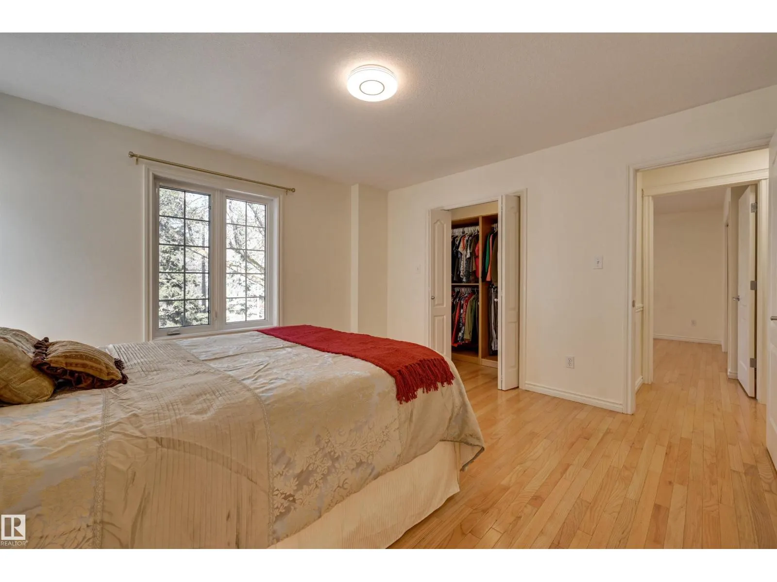11729 71A AV NW