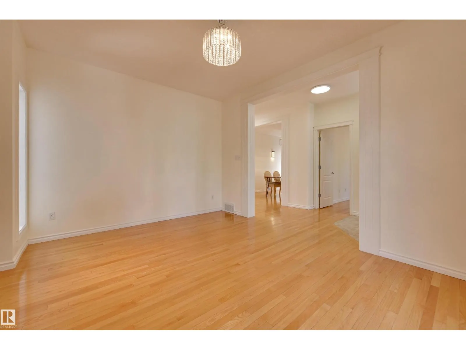 11729 71A AV NW