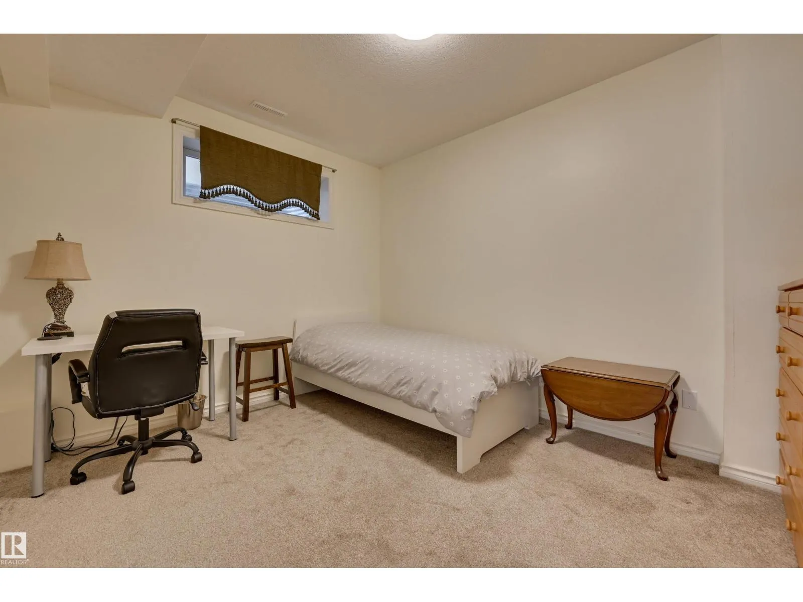 11729 71A AV NW