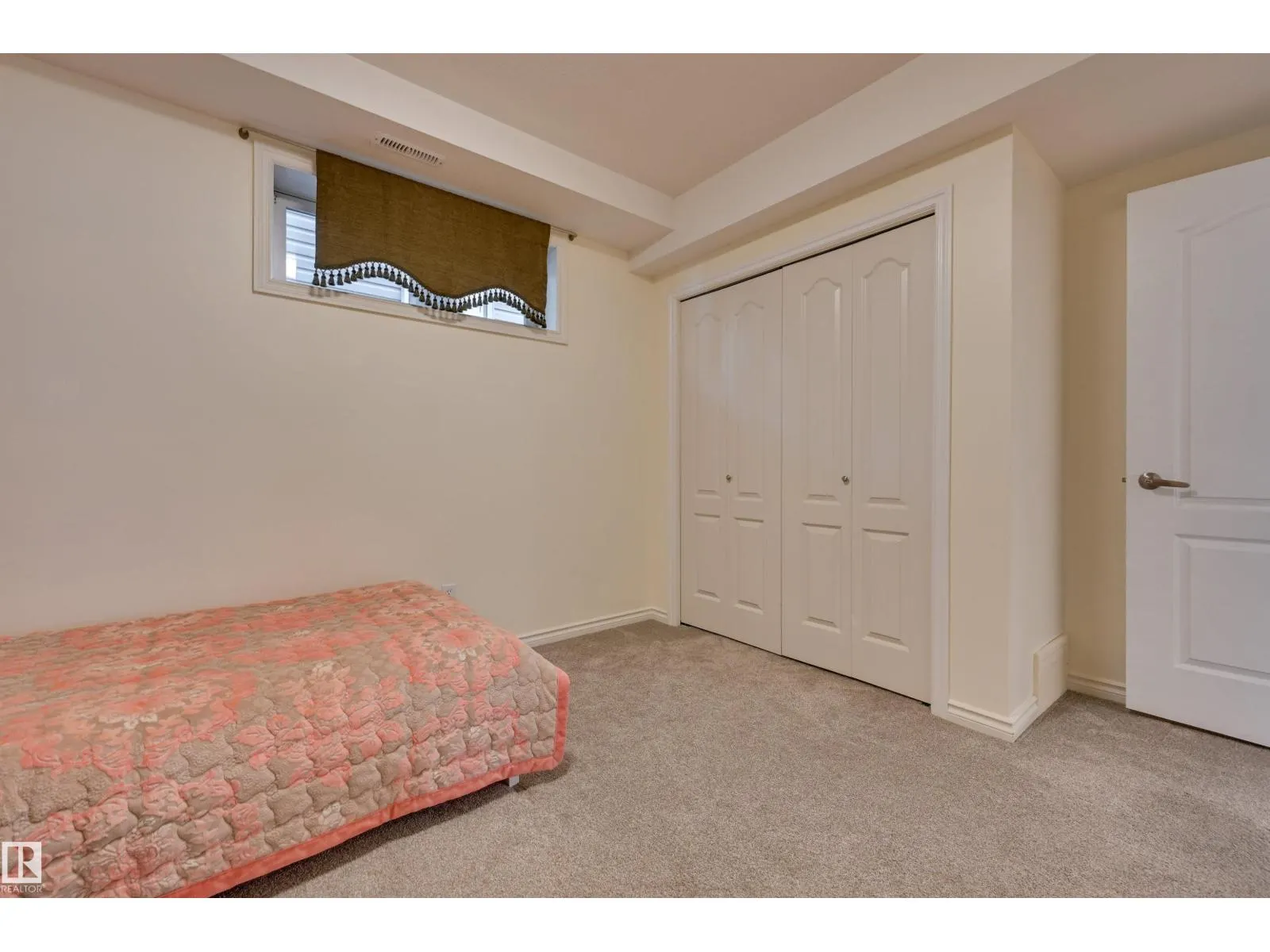 11729 71A AV NW