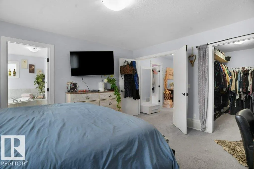 1928 51 ST SW