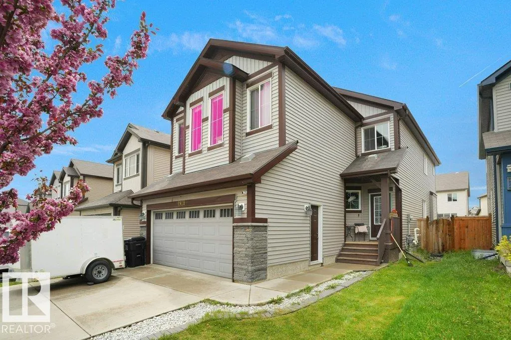 1928 51 ST SW